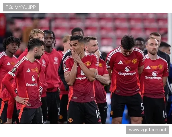 曼联重建方向不明，问题已逐步反映在赛季表现与竞争格局中